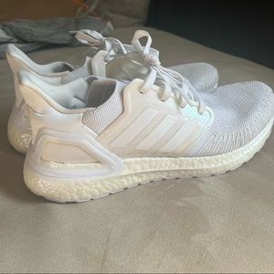 White Adidas Ultra Boosts